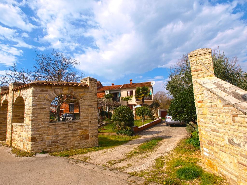 Apartments Voltica 1049 Rovinj Exterior foto