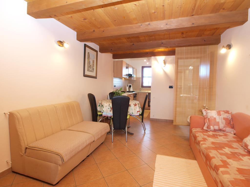 Apartments Voltica 1049 Rovinj Exterior foto
